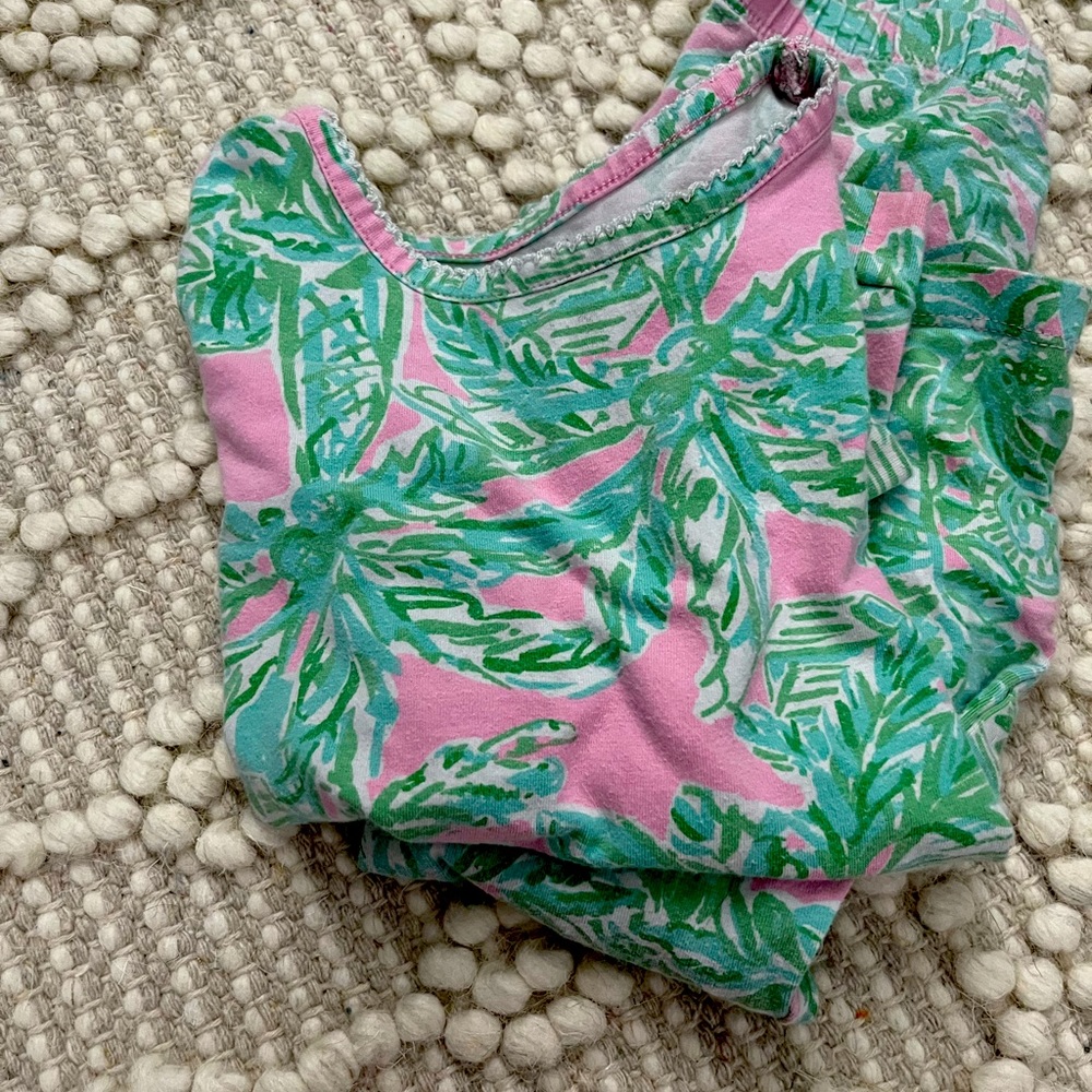 Lilly Pulitzer size 4